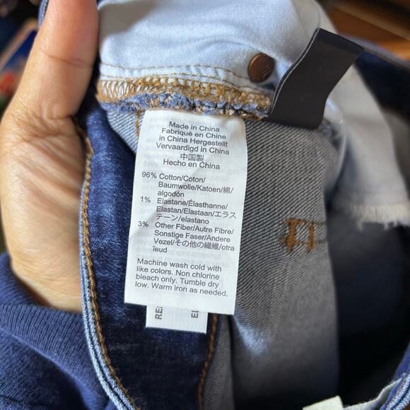 Madewell Stretch Denim Pegged Skirt Size 28 Bellhaven Wash Cutout Raw Hem NWT - Picture 10 of 11